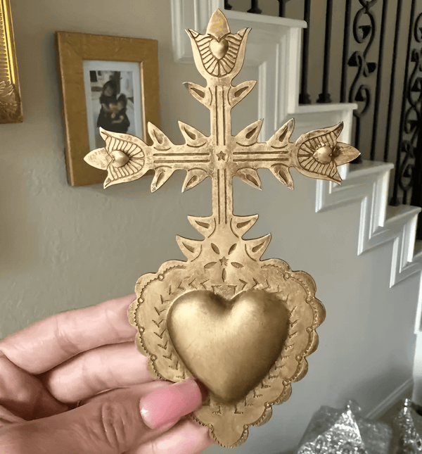 Gothic Sacred Heart Catholic Cross,Resin, plaster, candle, soap silicone mold
