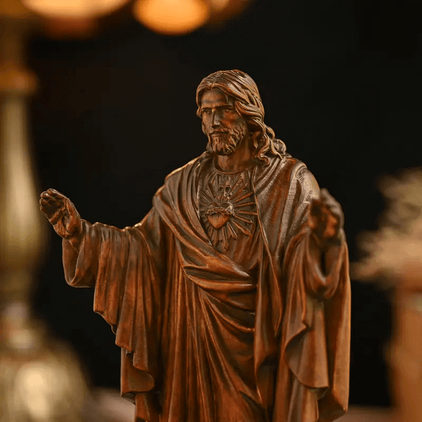  Detailed Jesus figurine mold with flowing robes, made from premium silicone for resin, plaster, and candle casting.

