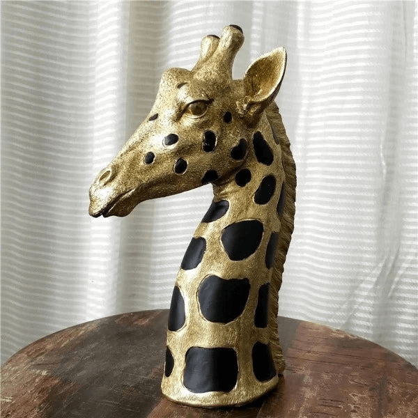 12.2 in giraffe Resin, plaster, candle mold