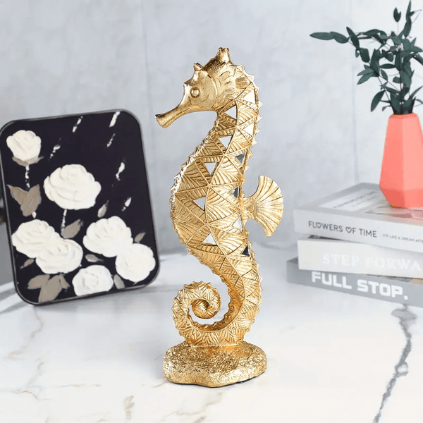 13 in sea horse Resin, plaster, candle mold